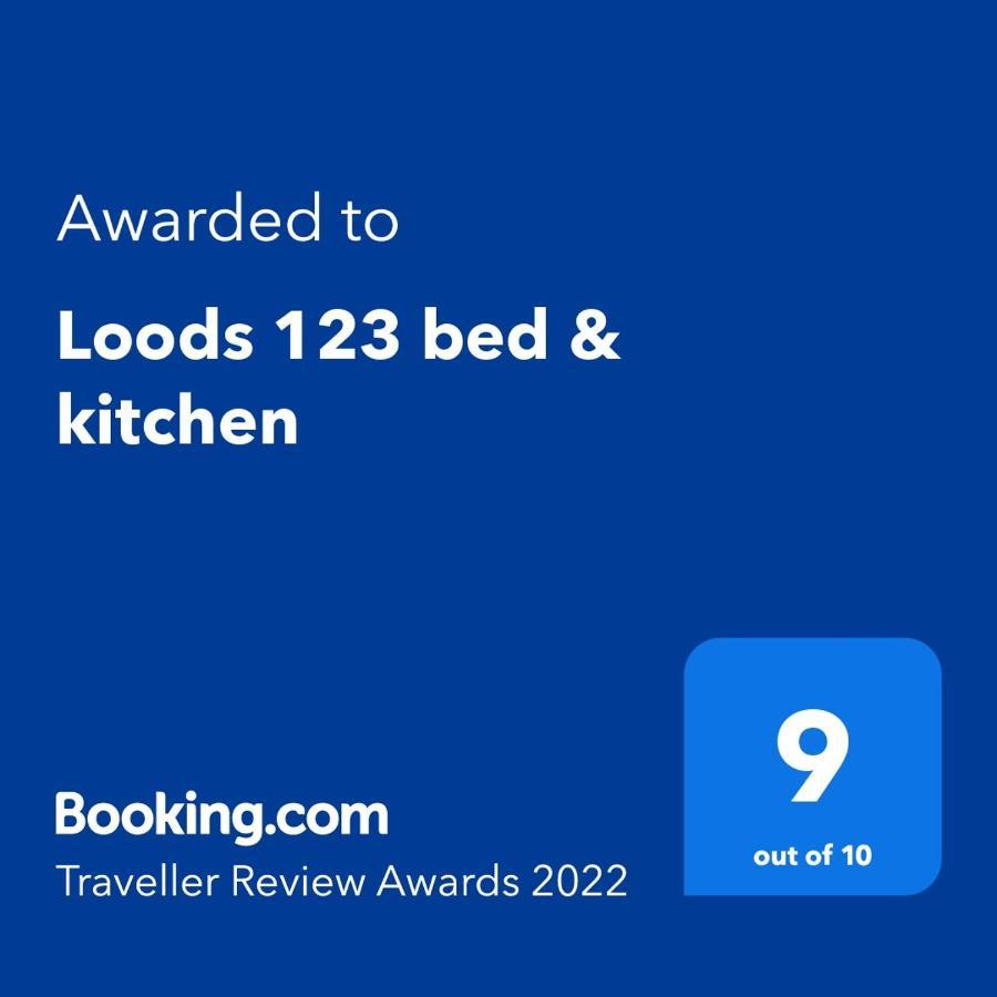 ラントフラーフ Loods 123 Bed & Kitchenヴィラ エクステリア 写真